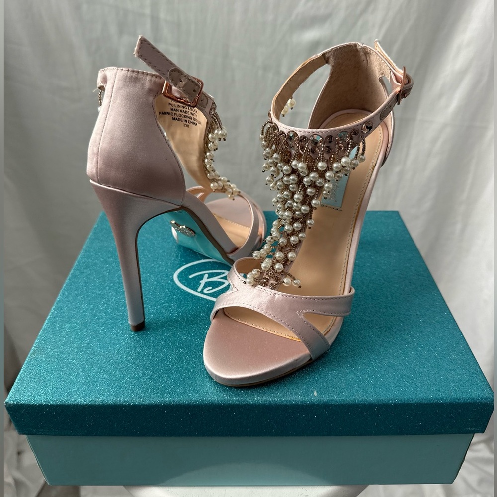 BETSEY JOHNSON HEELS